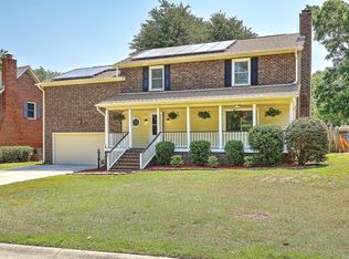 25 Manor Blvd, Hanahan, SC 29410