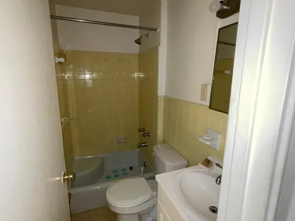 125 S 23rd St APT 3E, Philadelphia, PA 19103