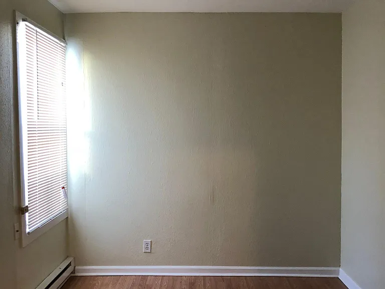 8051 N Lombard Way — Photo 3