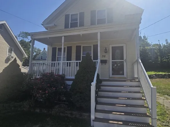 32 Vine St, Weymouth, MA 02188
