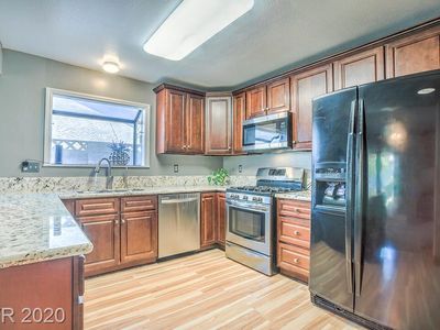 6391 W Viking Rd, Las Vegas, NV, 89103