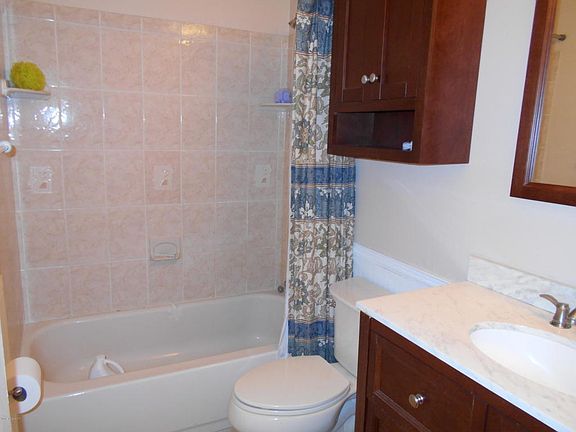 3rd image of 3760 1st Ave