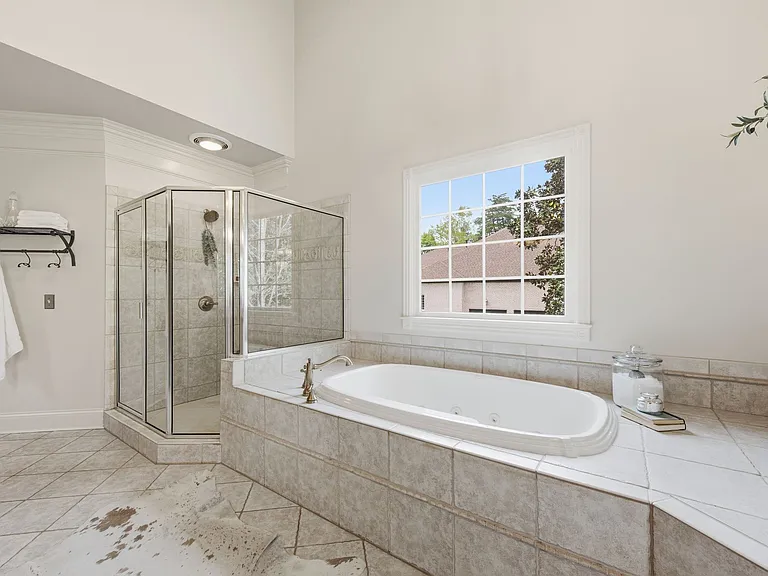 525 Arden Wood Pl — Photo 40