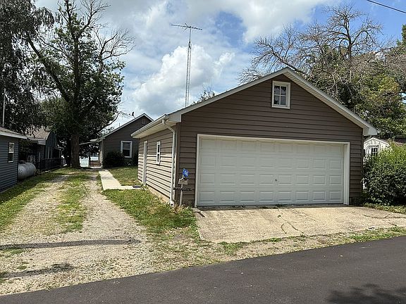 Driveway / Garage
