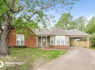 6555 W Crystal Oak Cv, Memphis, TN 38141