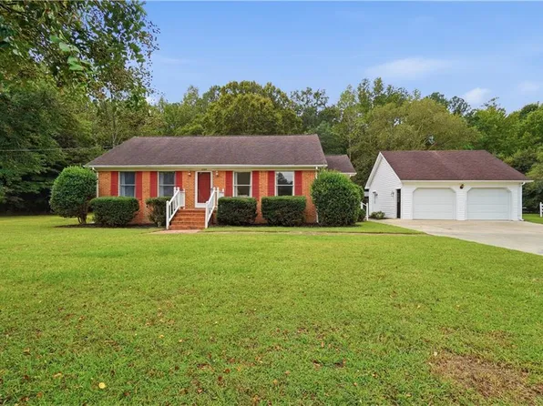 4769 Cherokee Dr, Suffolk, VA 23434