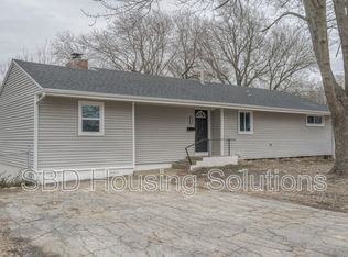 7300 E 86th St, Kansas City, MO 64138