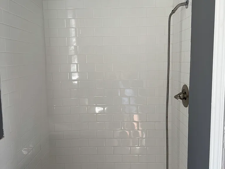 2714 W 24th Pl #2R — Photo 5