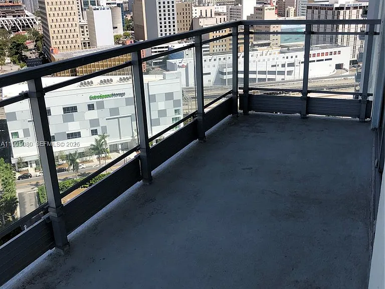 90 SW 3rd St #2112 — Photo 5