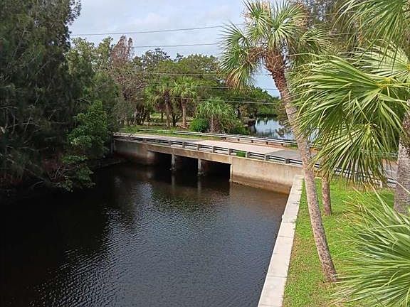 2nd image of 1334 OSOWAW BOULEVARD