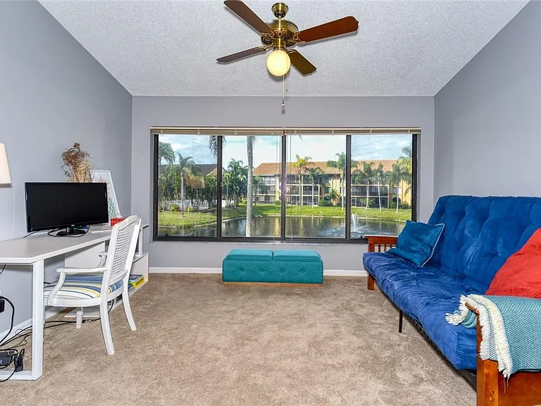5652 Ashton Lake Dr #5652 — Photo 11