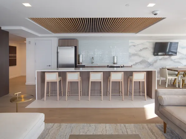 25 Park Lane South image 23 of 26