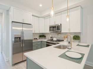 1218 S 20th St #3, Philadelphia, PA 19146