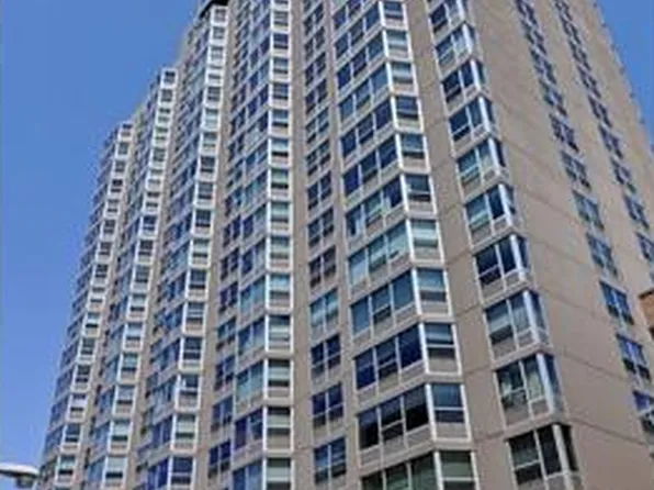 720 W Gordon Ter APT 5C, Chicago, IL 60613