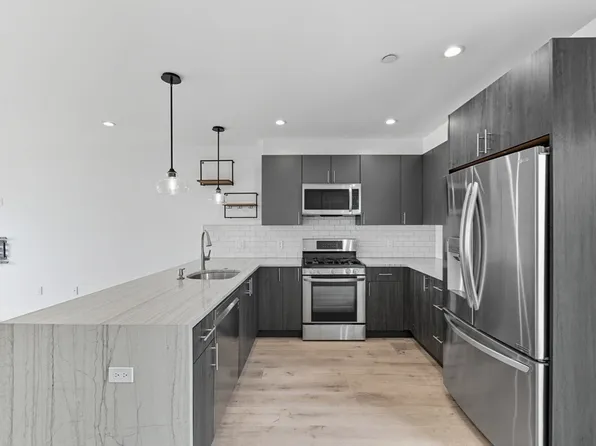 27 Carter St #2, Everett, MA 02149