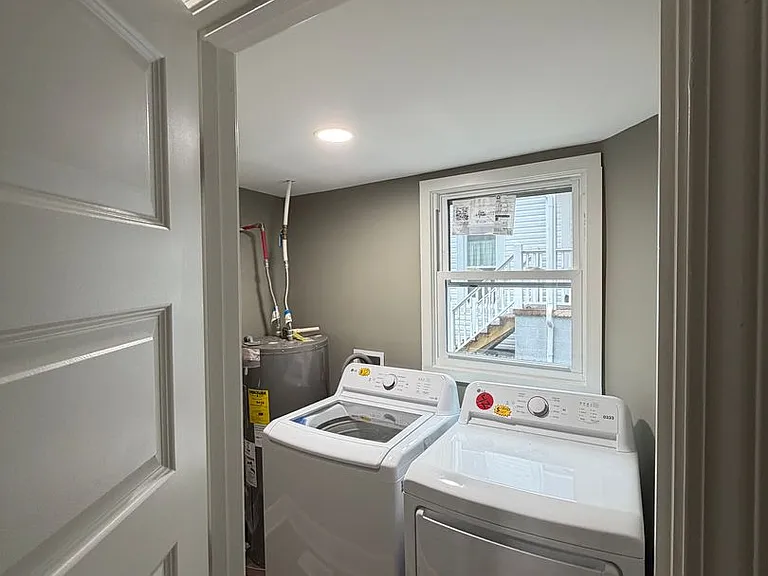 1108 N Main St — Photo 10