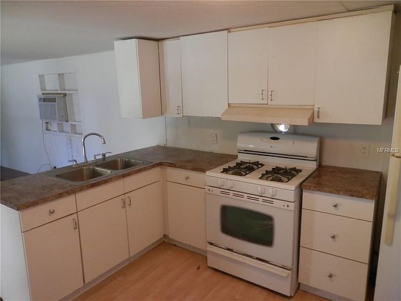 4th image of 307 Kenwood Ave