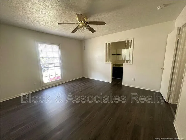 4809 Belford Rd — Photo 9