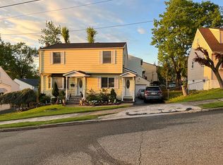 50 Spruce St, Fairview, NJ 07022