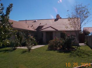 1046 Sycamore Ln, San Jacinto, CA 92582