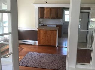 131 Spofford Ave, Warwick, RI 02888