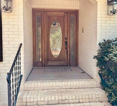 4th image of 10 Brunswick Ln
