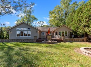 W378S5028 W Pretty Lake Rd, Dousman, WI 53118