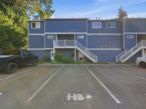 3939 10th Street SE #H3, Puyallup, WA 98374