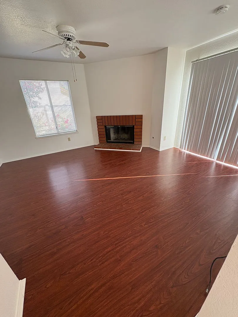 Charming 4-Bedroom Redlands Home with Low-Maintenance Yard — Photo 4