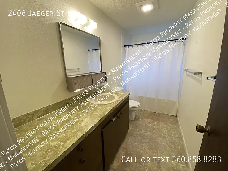 2406 Jaeger St #B — Photo 10