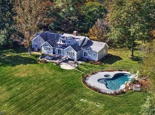 20 Corey Ln, Mendham, NJ 07945