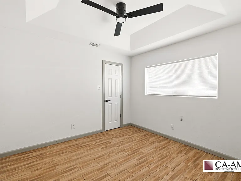 3605 Yucca Ave — Photo 9