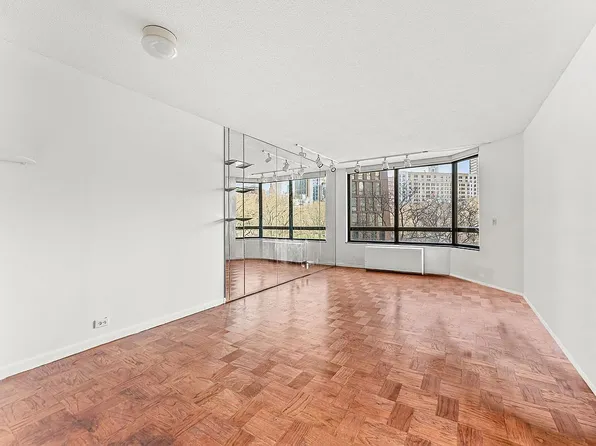 630 1st Ave APT 5H, New York, NY 10016