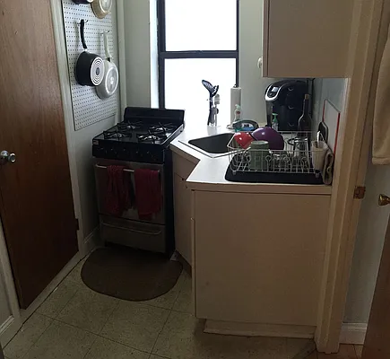 Rented by Kenneth Rosenblum, LREB | media 21