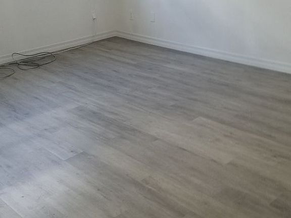 2nd image of 809 Grove Ave #803