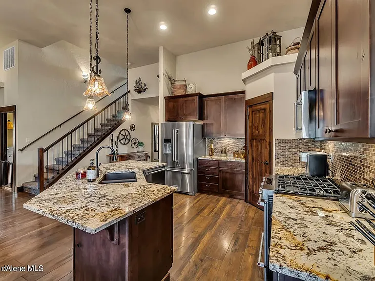 13810 N Pristine Cir — Photo 29