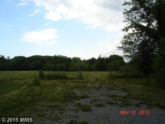 5th image of 428 Flowing Acres Rd
