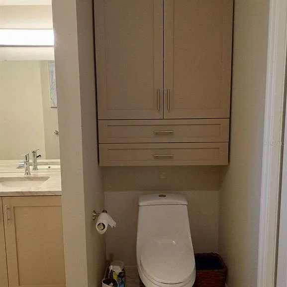 1181 Athlone Way — Photo 45