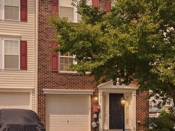 1239 Mare St, Ranson, WV 25438
