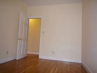 Rented by DSA Realty Midtown West