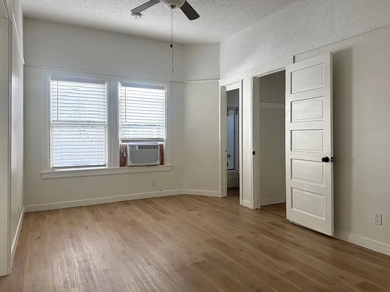 2200 Toberman St #4 — Photo 3