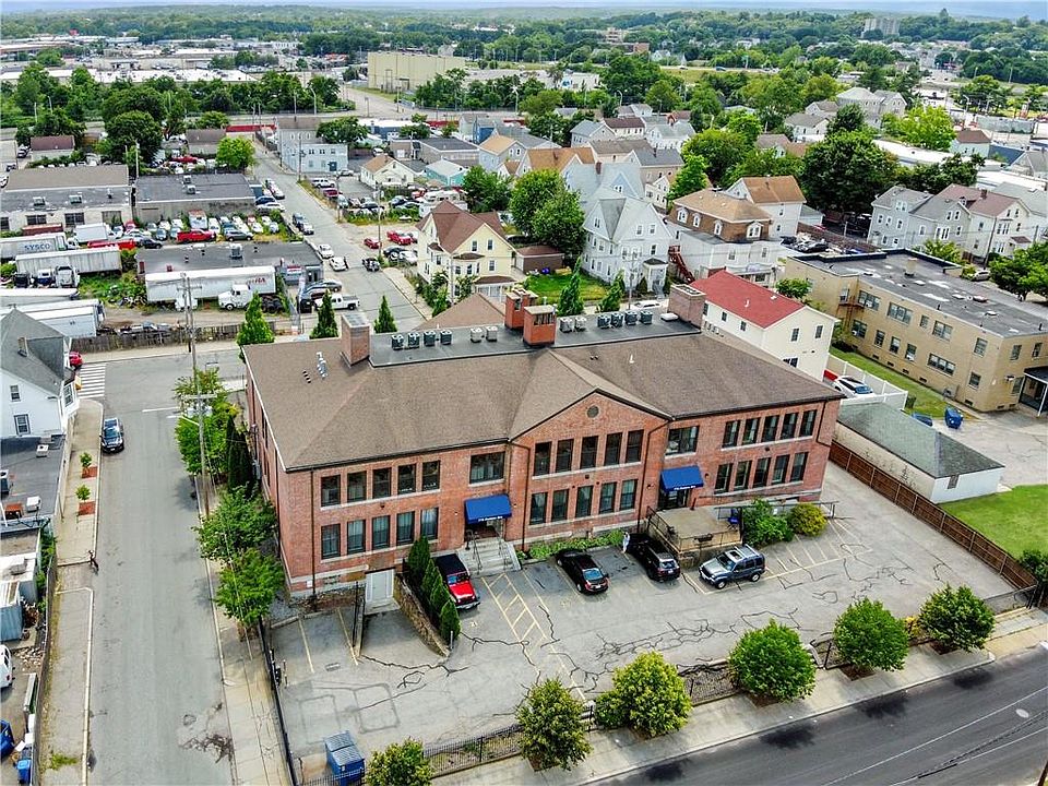 775 Potters Ave UNIT 7, Providence, RI 02907 Zillow