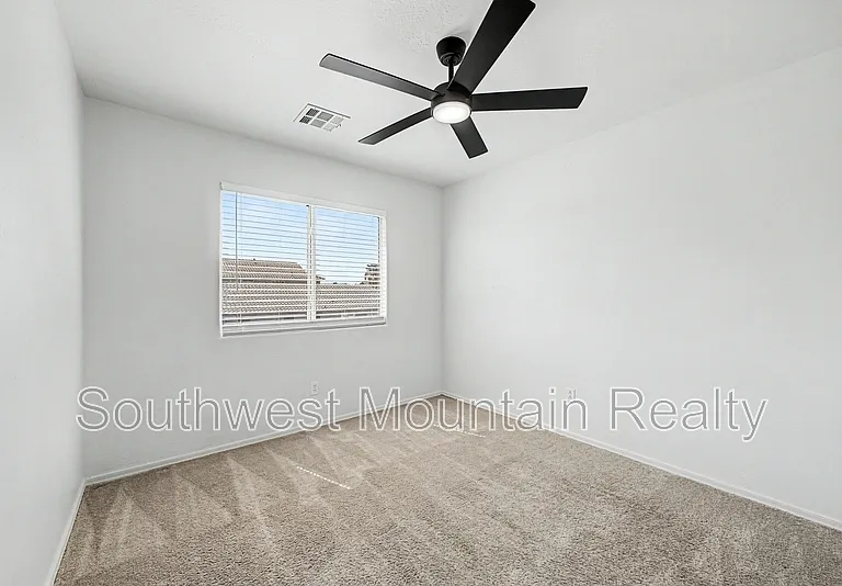 33583 N Wash View Rd — Photo 28