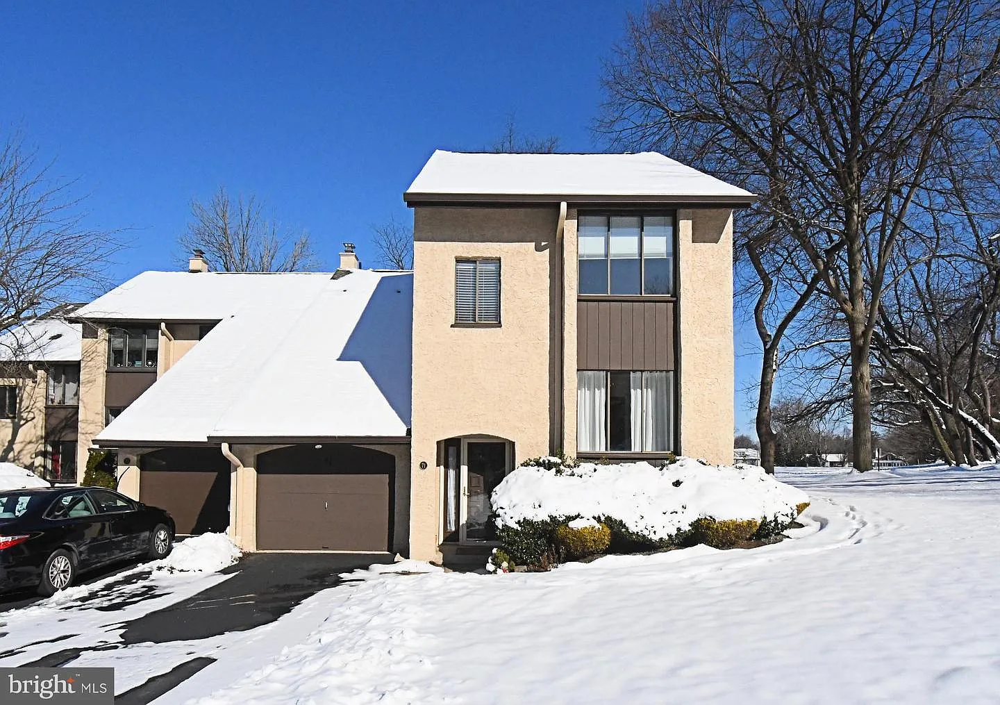 71 Golf Club Dr photo 1