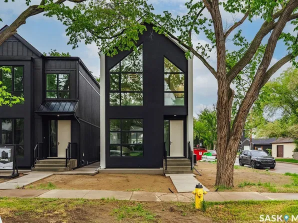 1139 13th Street E, Saskatoon, SK S7H 0B8