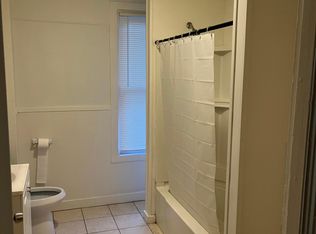 656 2nd St, Fall River, MA 02721