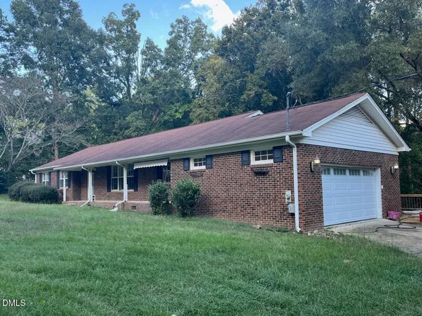 286 Government Rd, Clayton, NC 27520