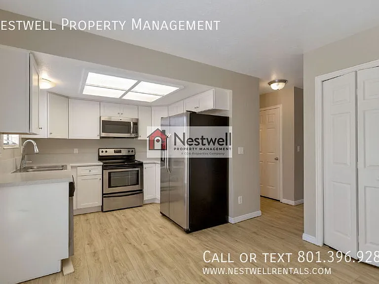 1419 Darling St #4 — Photo 4