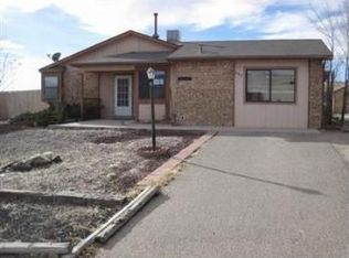 553 7th Ave NE, Rio Rancho, NM 87124