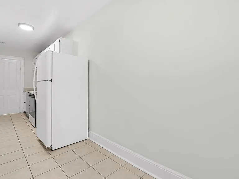703 Barnard St #A — Photo 7